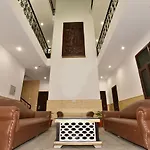 Dlx Stay In Naddi
