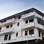 Dlx Stay In Naddi