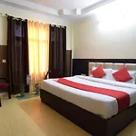 Oyo 6983 Sn Resort