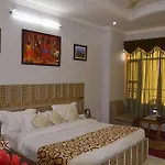 Hotel Sapphire