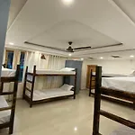 Madpackers Mcleodganj