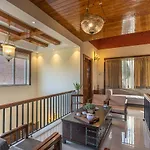 Stayvista At Dhauladhar House - 4Br Luxurious Chateau In Kangra