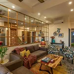 Stayvista At Creek Edge Home - Pet Friendly Villa With Mountain Views, Lawn, Near Water Stream