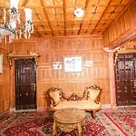 Welcomheritage Grace Hotel