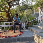 Stayvista At Meraki Homestay - Pet Friendly And Scenic View