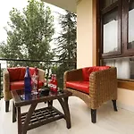 Hotel Yellow Nest Inn