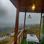 Hotel Nirbana Heights