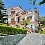 Snow Biscuit Villa