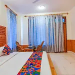 Fabhotel Greenwoods Inn