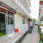 Fabhotel Anuj Regency