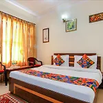 Fabhotel Anuj Regency