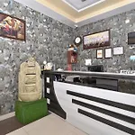 Hotel Seven Seas