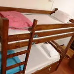Utopia Hostels Dharamkot Mcleodganj