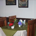Hotel Dh