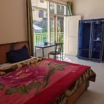 Golden View B&B