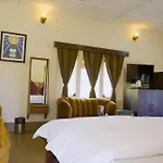 Whispering Winds Resort