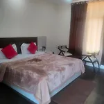 Hotel Naddi Heights