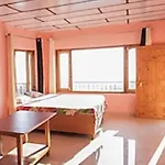 Orange Guest House Dharmkot