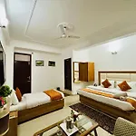 Hotel Kumar Residency