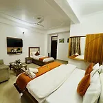 Hotel Kumar Residency