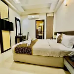 Nature Valley Rivera Resort Dharamshala - Balcony View Rooms - Terrace Restaurant