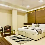 Nature Valley Rivera Resort Dharamshala - Balcony View Rooms - Terrace Restaurant