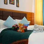 Hotel Sparrow