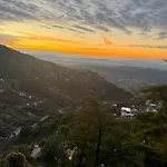 Himalayan Suite