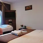 Hotel Omni