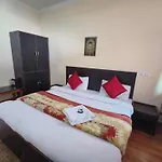 Sunrise Guest House 700M From Waterfall