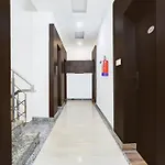 Super Townhouse Dharamshala