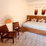 Getaway Stays-Rooms With Private Kitchen-Dharamkot