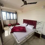 Hotel B Mehra