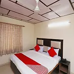 Hotel O Country Lodge