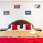 Sharry\'S Homestay-6Oo6I77985