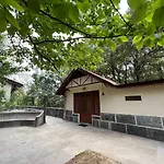 Clouds End Villa, A Heritage Home Stay, 10 Mins From Mcleodganj