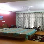 Snow Crest Inn