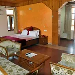 Hotel Golden Dreams