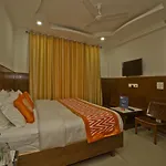 Oyo 8455 Hotel Akash