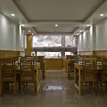 Oyo 8455 Hotel Akash