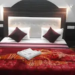 Raja\'S Palace