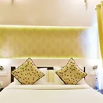 Citrus Classic Mcleodganj