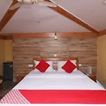 Capital O 4079 Nandini Homestay