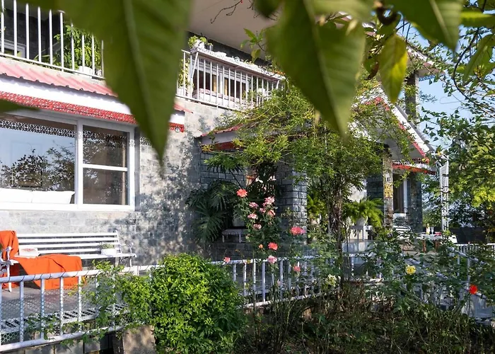 Stayvista At Meraki Homestay - Pet Friendly And Scenic View
