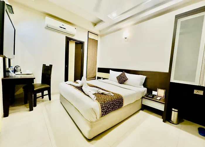 Nature Valley Rivera Resort Dharamshala - Balcony View Rooms - Terrace Restaurant