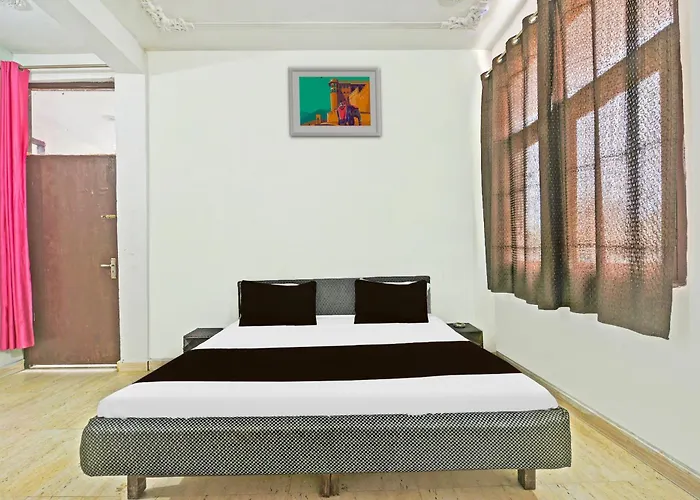 Hotel O Amour Home Stay