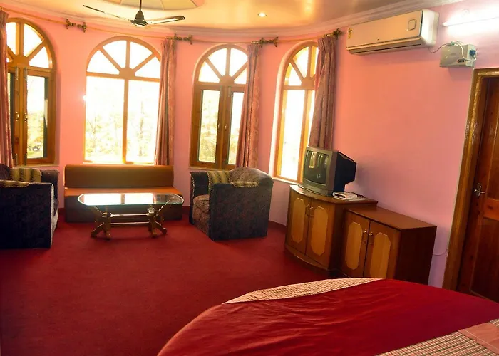 Hotel Golden Dreams