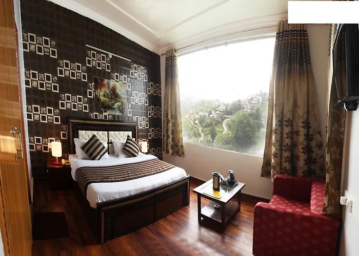 Divyansh Hotel