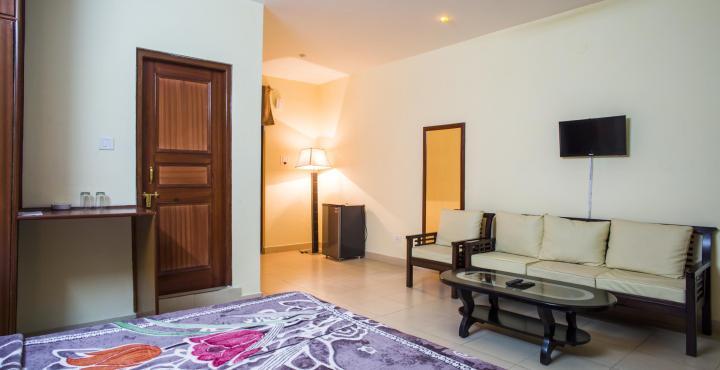 Hotel Deodar