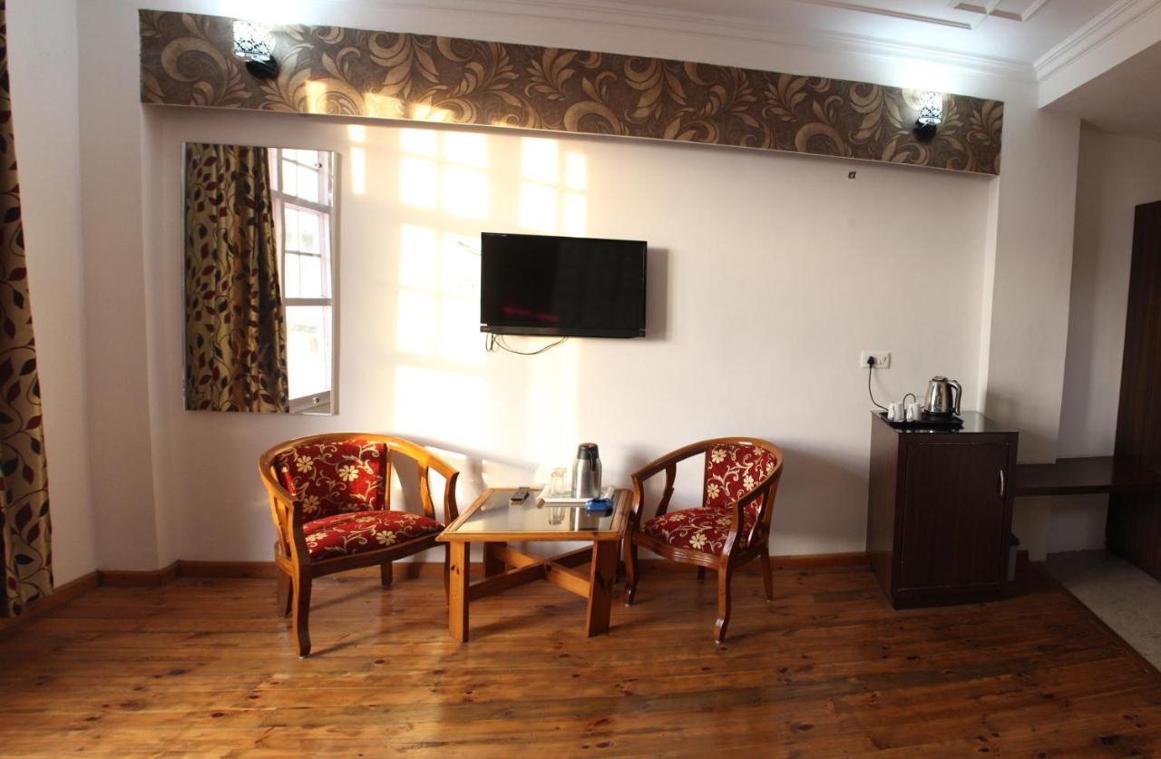 Vatika - The Riverside Dharamshala